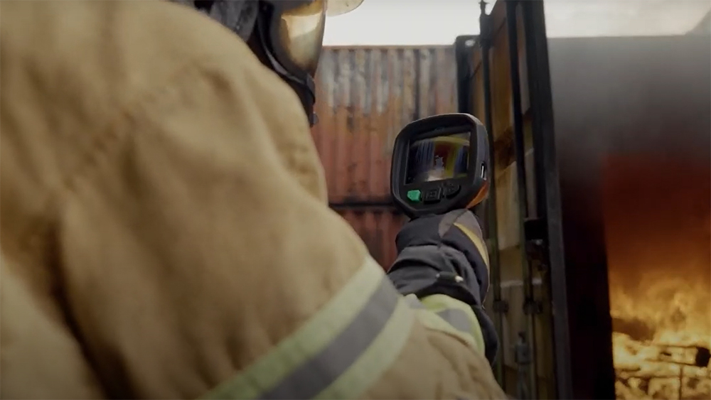FLIR TICs der Kxx-Serie: Entwickelt, um Feuerwehrleute vom Anruf bis zur Reinigung zu unterstützen